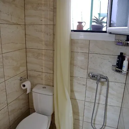 Appartement Detached House At Peristeri à Athènes Extérieur photo