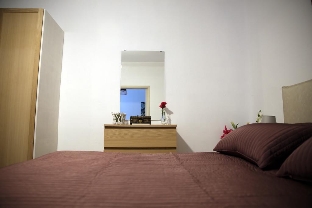 Detached House At Peristeri Apartment Athen